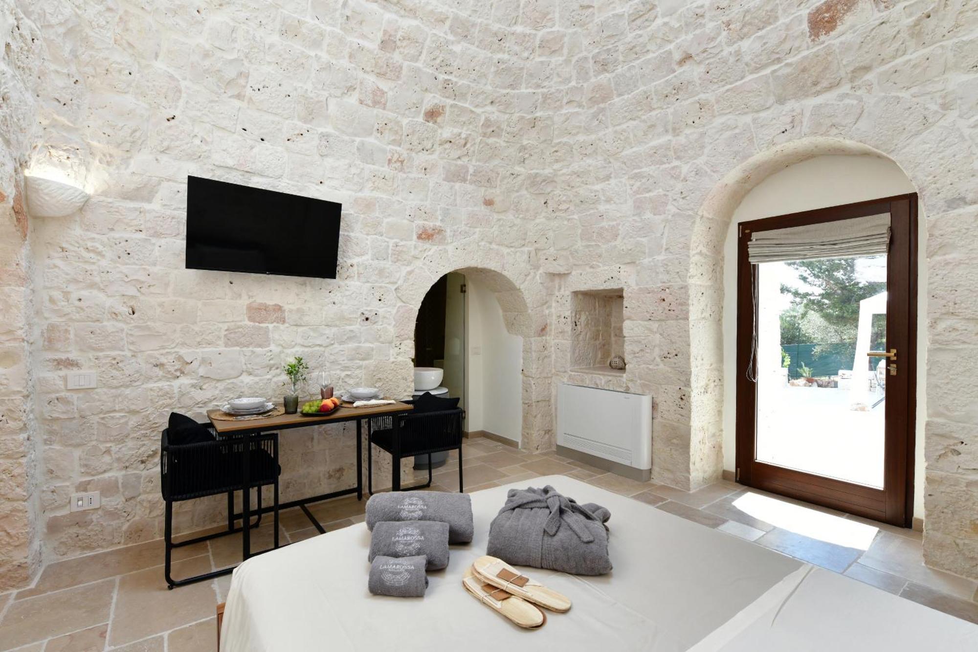 Lamarossa Trulli & Suites Antonelli Eksteriør bilde
