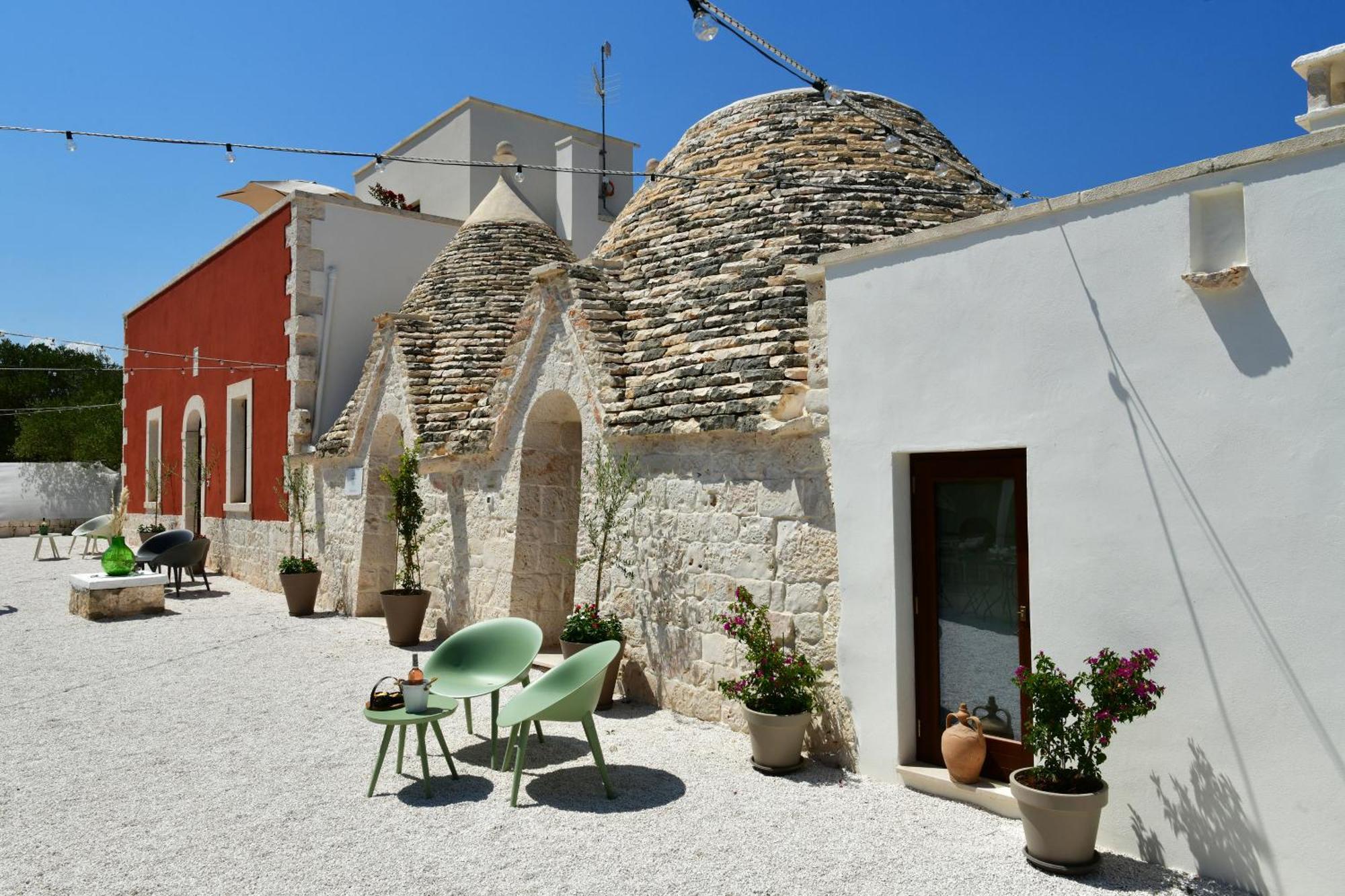 Lamarossa Trulli & Suites Antonelli Eksteriør bilde
